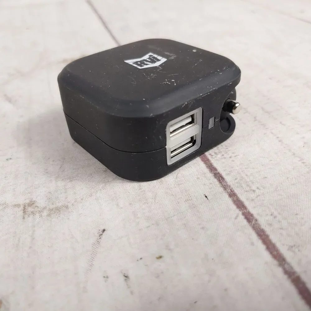 RVI SL608-US Dual USB AC Wall Charger & 12V Car Adapter Combo Power Plug TESTED
